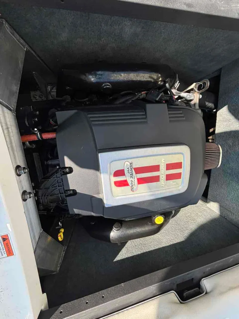 Slide: The Image of MasterCraft XStar 2008 - 13