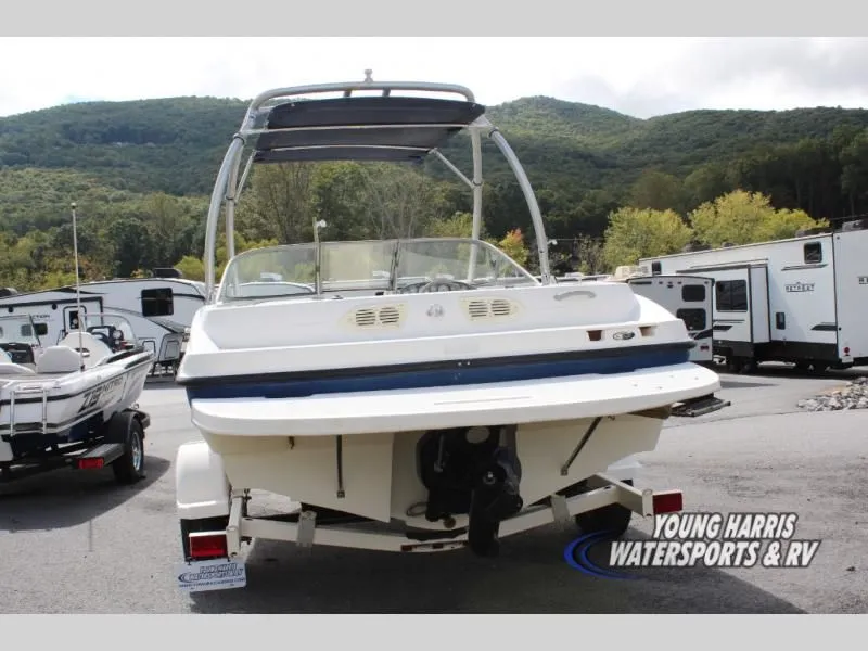 Slide: The Image of Bayliner 195 Bowrider 2005 - 5