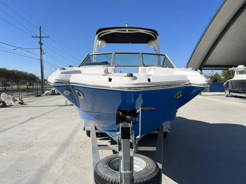 Slide: The Image of Chaparral Sunesta 244 Xtreme 2018 - 8