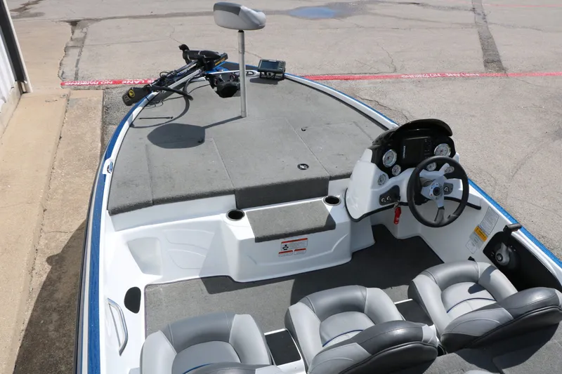 Slide: The Image of Nitro Z 6 SC 2014 - 17