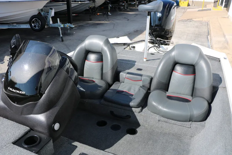 Slide: The Image of Tracker Pro 175 team TXW 2023 - 21