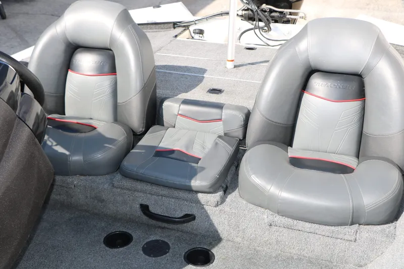 Slide: The Image of Tracker Pro 175 team TXW 2023 - 22