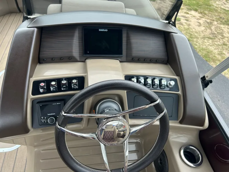 Slide: The Image of Bennington 24 LXSB 2023 - 13