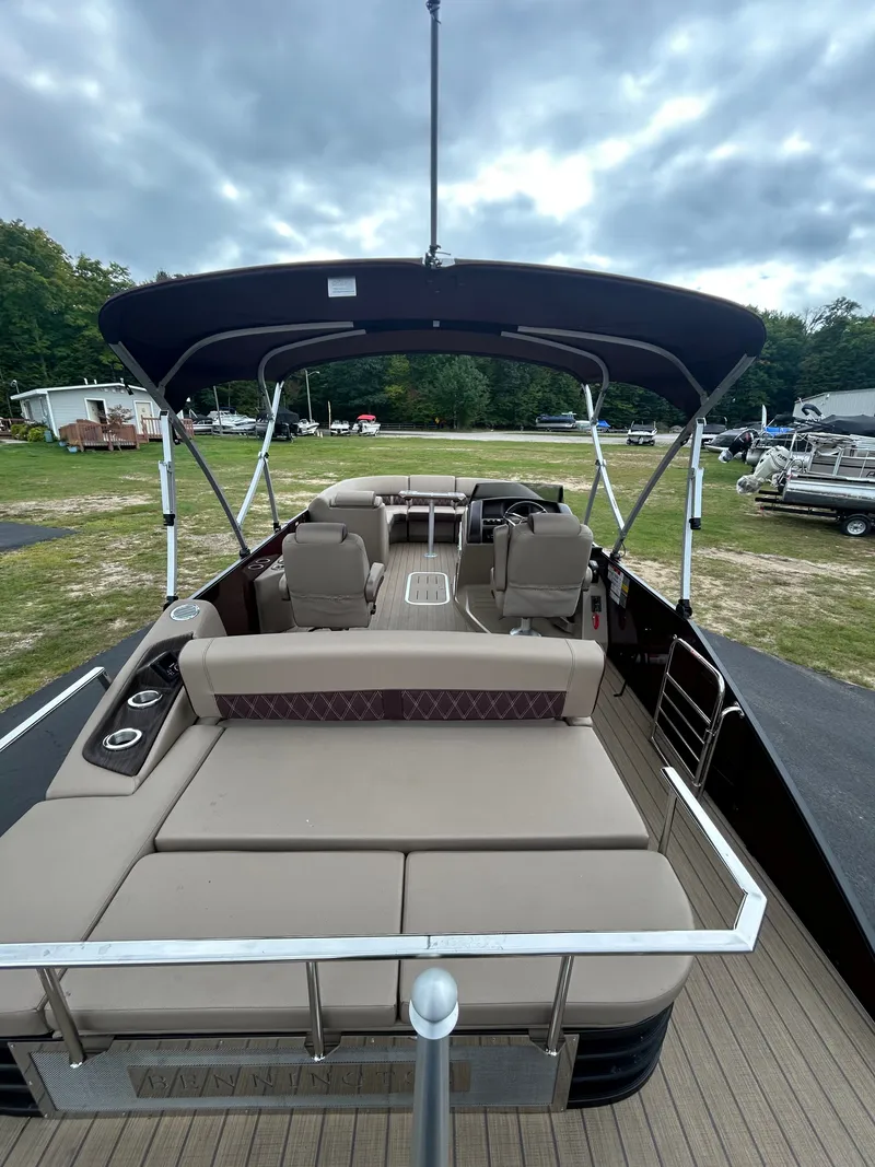 Slide: The Image of Bennington 24 LXSB 2023 - 7