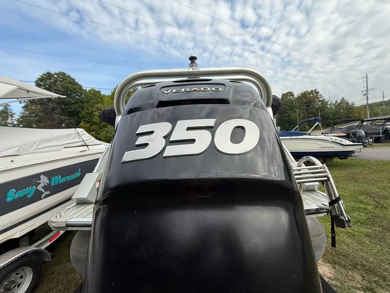 Slide: The Image of Crest Savannah 250 2016 - 6