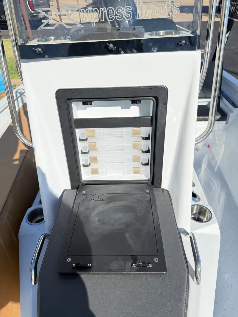 Slide: The Image of Xpress H-20 Bay 2026 - 12