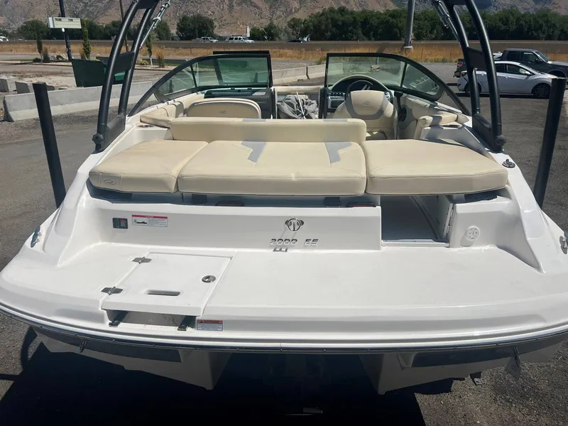 Slide: The Image of Regal 2000ES 2023 - 7