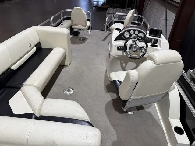 Slide: The Image of Lowe FS214 W/Mercury 90 2013 - 12