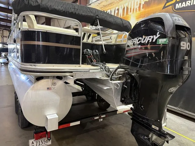 Slide: The Image of Lowe FS214 W/Mercury 90 2013 - 5