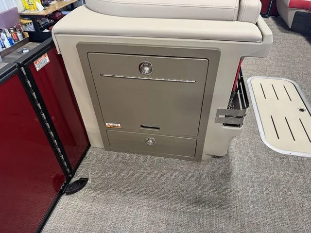 Slide: The Image of Bennington M L-Bench 26 ML 2026 - 15