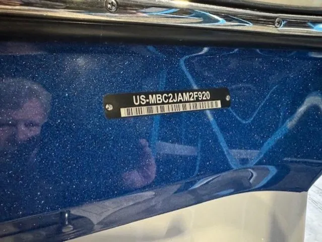 Slide: The Image of MasterCraft XT22 2020 - 20