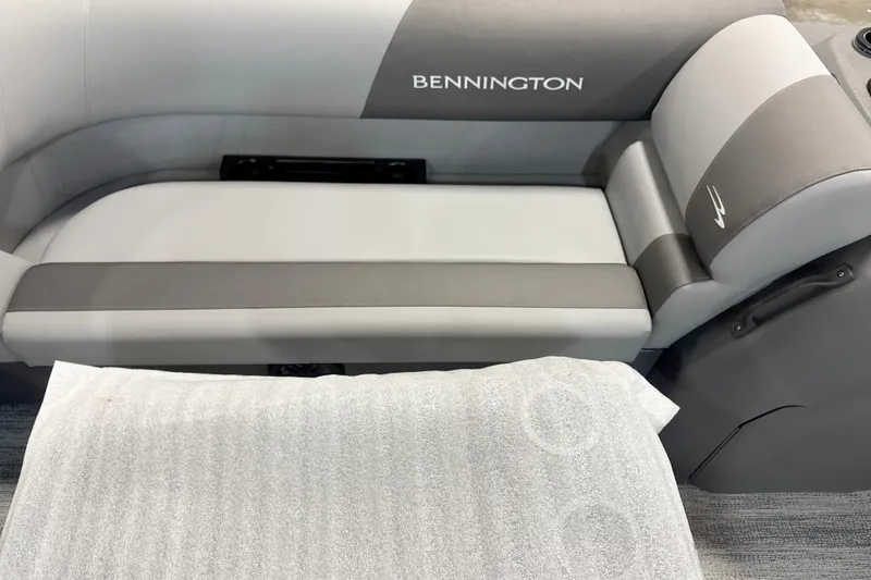 Slide: The Image of 2025 Bennington SSR boat seat with gray and white upholstery. - 3