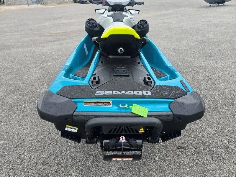 Slide: The Image of Sea-Doo GTI E 130 w/ Sound 2026 - 23