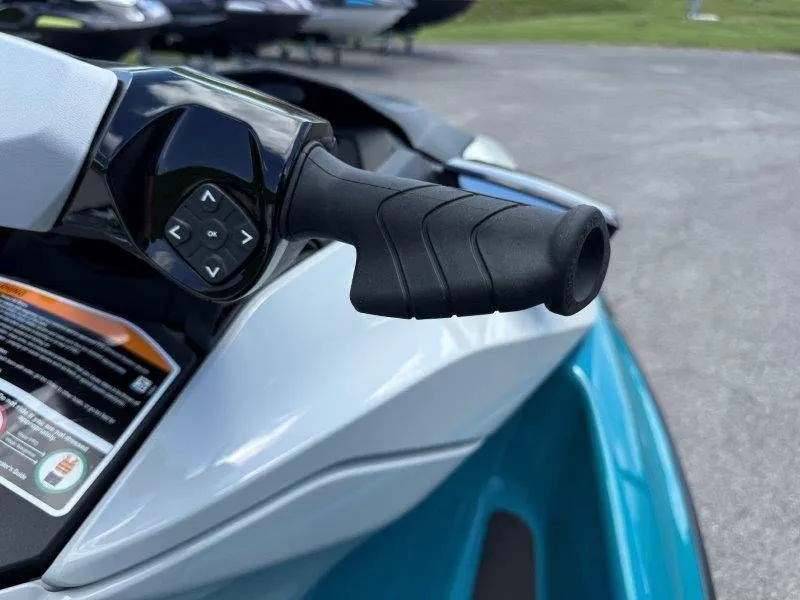 Slide: The Image of Close-up of the handlebar on a 2026 Sea-Doo GTI SE 130. - 29