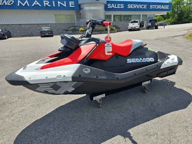 Slide: The Image of Sea-Doo Spark Trixx 2026 - 31