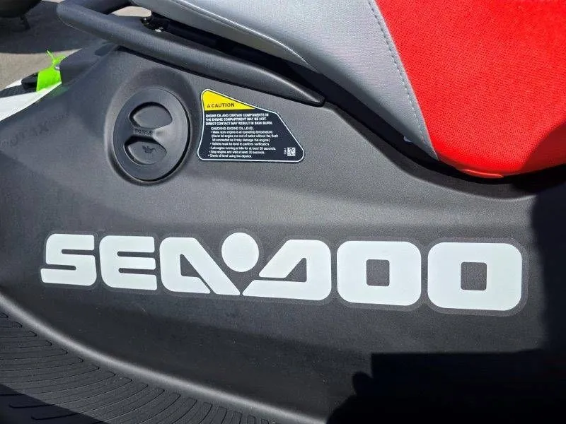 Slide: The Image of Sea-Doo Spark Trixx 2026 - 37