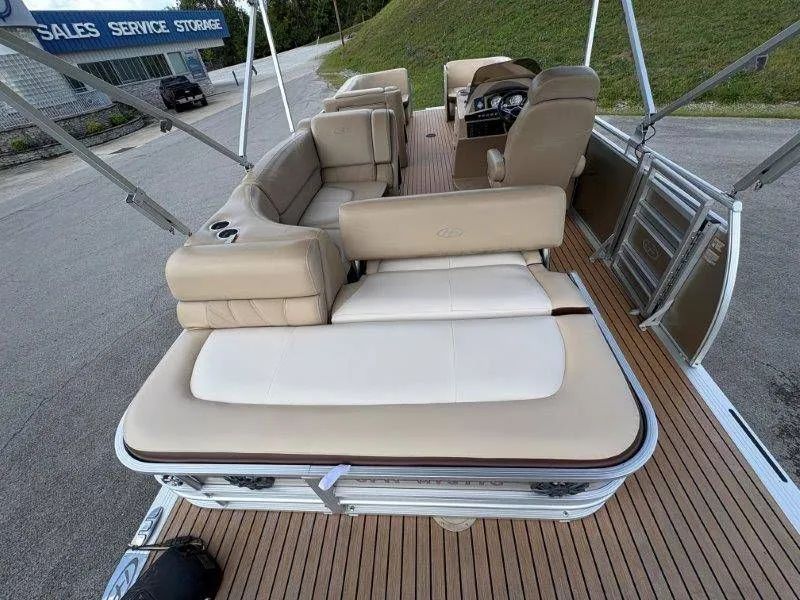 Slide: The Image of Harris Solstice 240 2014 - 41