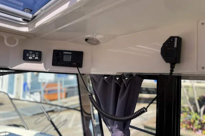 Slide: The Image of Bayliner Trophy T25 Pilothouse 2024 - 52