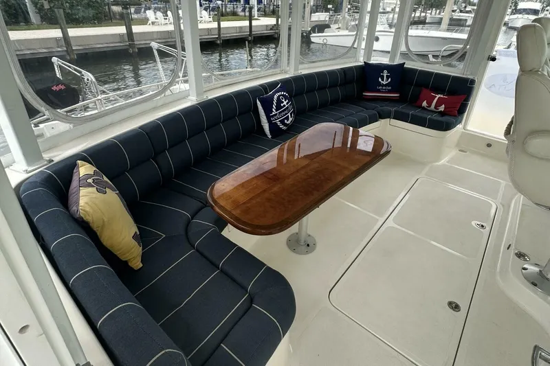 Slide: The Image of 2007 Manta 44 Power Cat 'Lah De Dah' - Dinette - 3