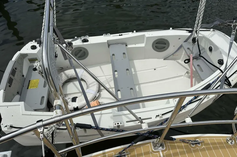 Slide: The Image of 2007 Manta 44 Power Cat 'Lah De Dah' - Tender - 45