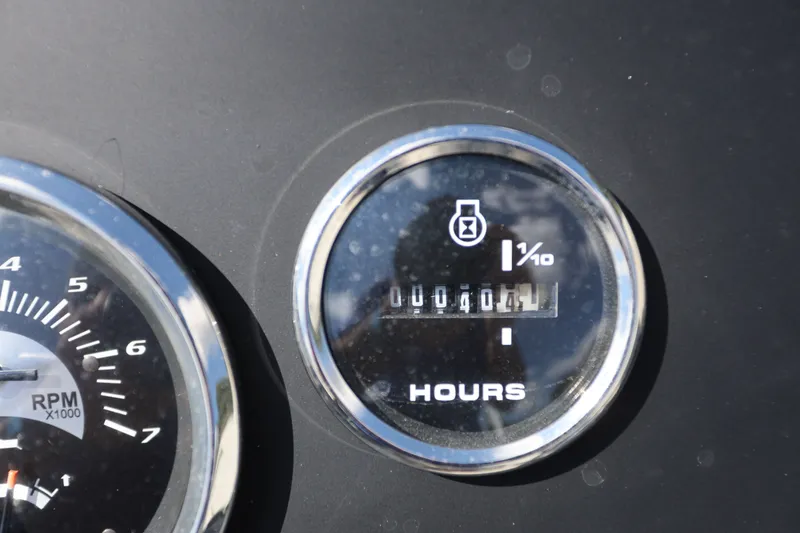 Slide: The Image of Crest Classic LX 220 SLC CPT 2023 - 13