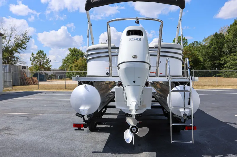 Slide: The Image of Crest Classic LX 220 SLC CPT 2023 - 2