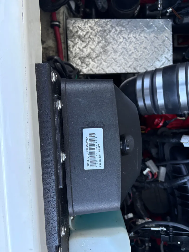 Slide: The Image of Regal 35 Sport Coupe 2016 - 55