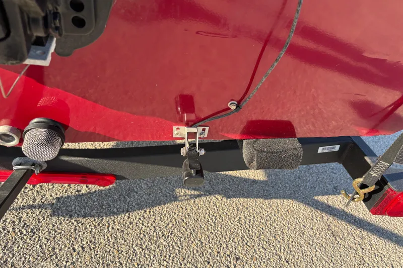 Slide: The Image of Trolling motor control on 2024 Bass Tracker XL boat, featuring 45 lbs thrust and 5-speed settings. - 27