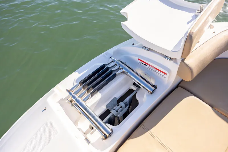 Slide: The Image of 2019 Sea Ray SDX 250 Outboard boat with integrated swim ladder and seating. - 40