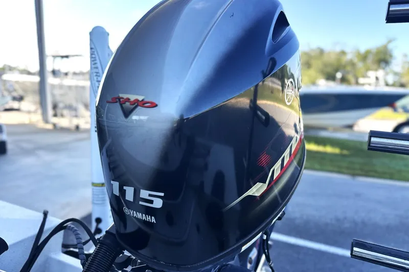 Slide: The Image of Yamaha 115 outboard motor on a 2017 G3 Bay 18 DLX boat. - 4