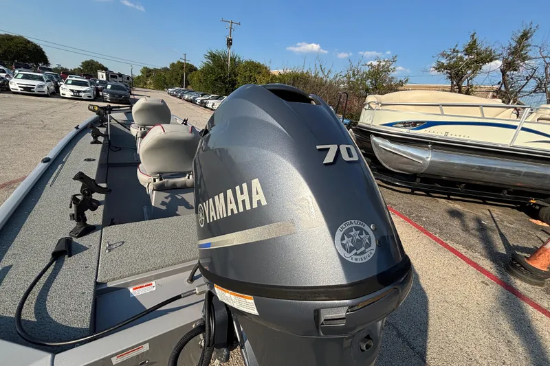 Slide: The Image of 2017 G3 Eagle 170 PFX boat with Yamaha 70 engine in parking lot. - 37