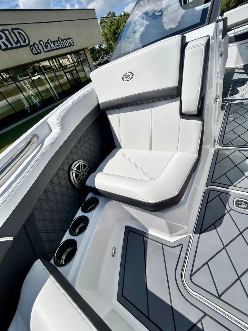 Slide: The Image of Cobalt R6 2026 - 16