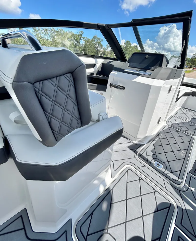 Slide: The Image of Cobalt R6 2026 - 29