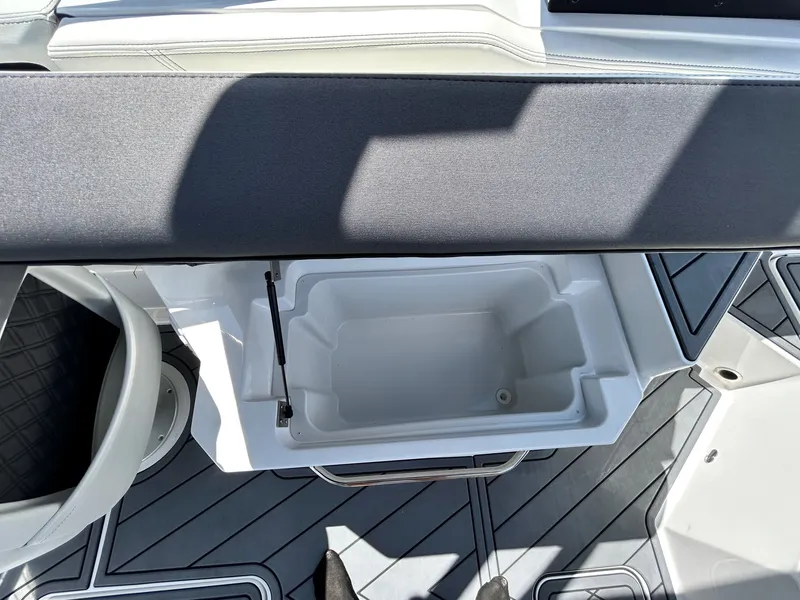 Slide: The Image of Cobalt R6 2026 - 38