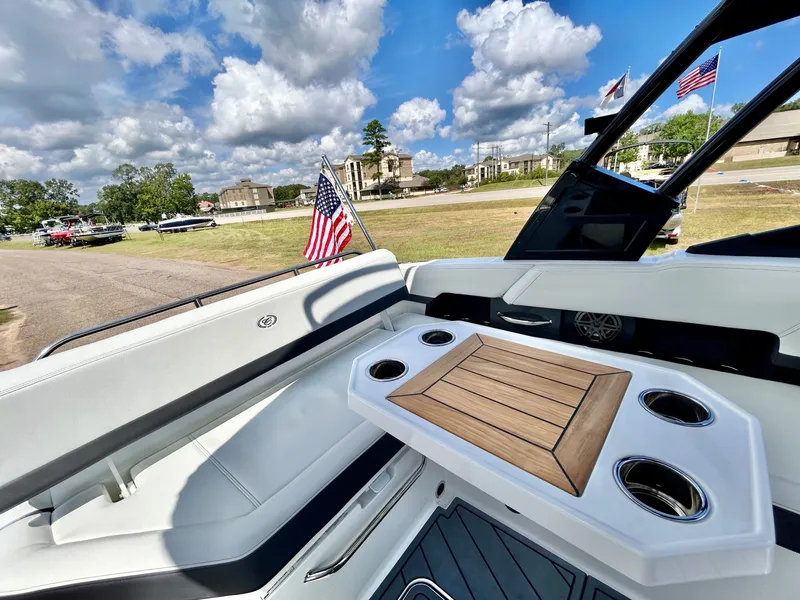 Slide: The Image of Cobalt R6 2026 - 40