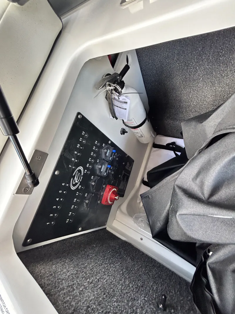 Slide: The Image of Cobalt R6 2026 - 48