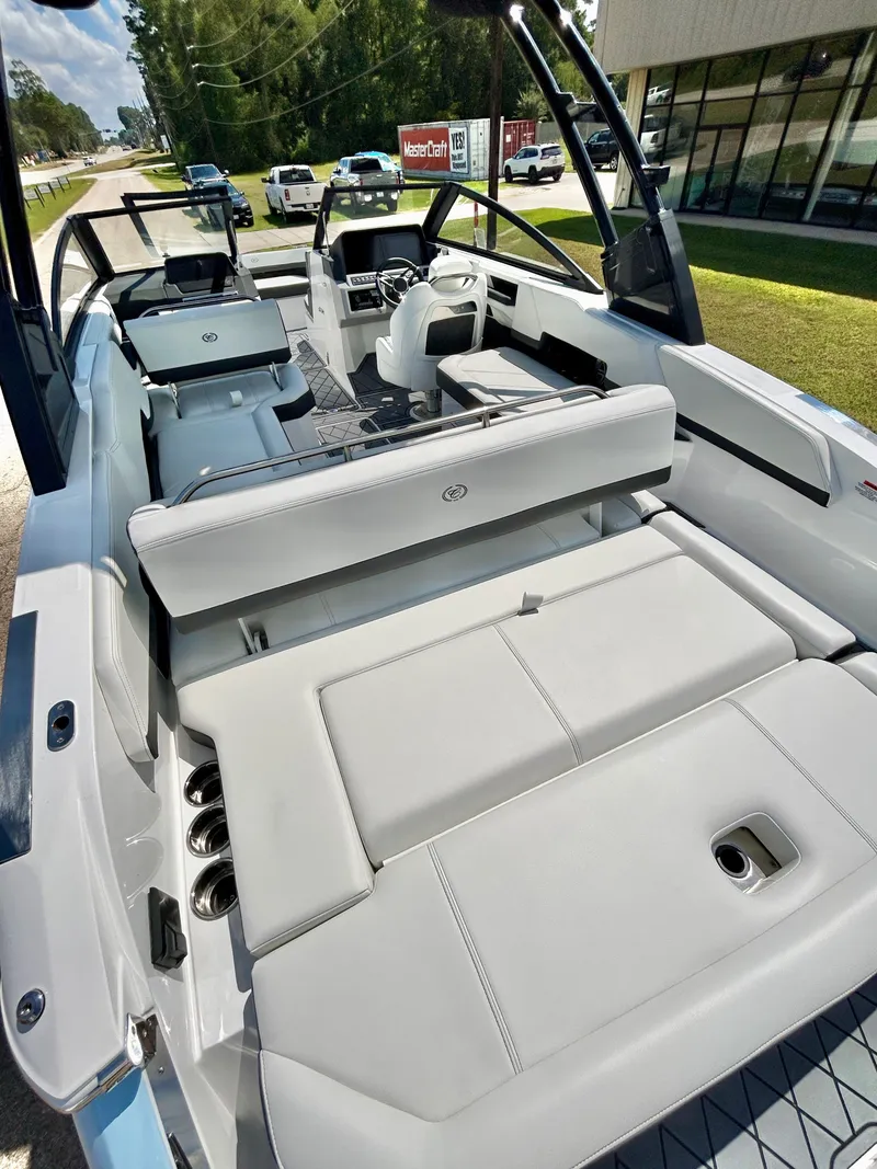 Slide: The Image of Cobalt R6 2026 - 62