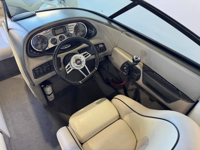 Slide: The Image of Malibu Wakesetter 21 VLX 2006 - 25