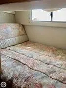 Slide: The Image of Maxum 2400 SCR 2000 - 7