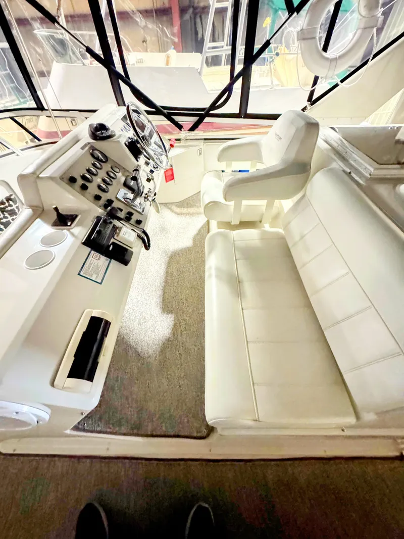 Slide: The Image of Carver 406 Aft Cabin Motor Yacht 1999 - 16