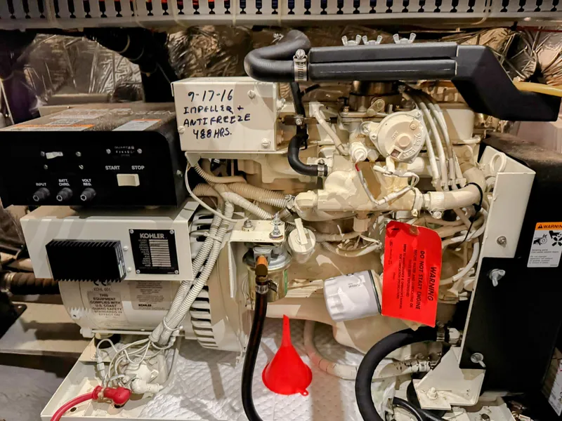 Slide: The Image of Carver 406 Aft Cabin Motor Yacht 1999 - 55