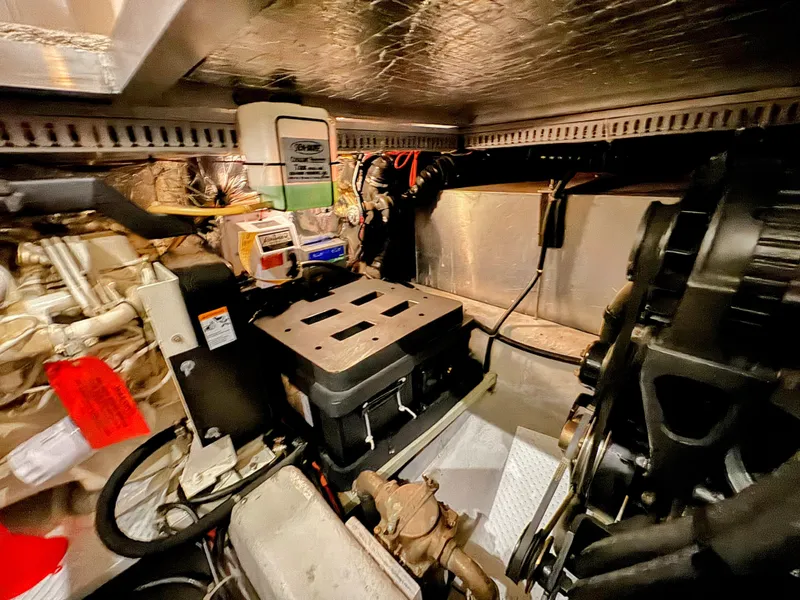 Slide: The Image of Carver 406 Aft Cabin Motor Yacht 1999 - 56