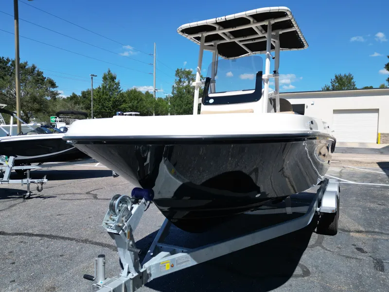 Slide: The Image of Bayliner TROPHY CC20 2026 - 12