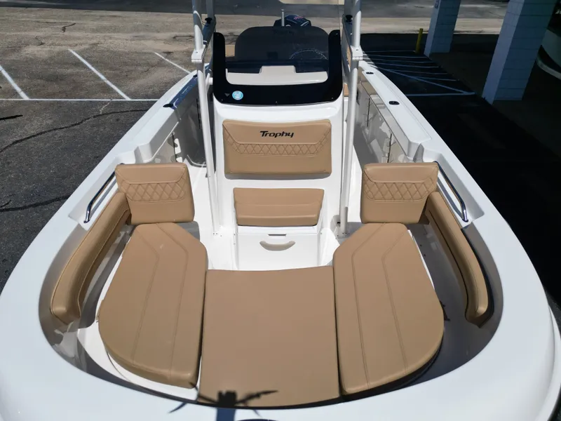 Slide: The Image of Bayliner TROPHY CC20 2026 - 21