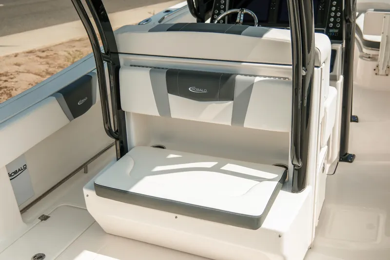 Slide: The Image of 2023 Robalo R270 Center Console boat interior seating detail. - 11