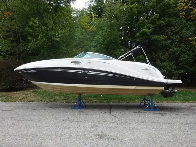 The Image of Sea Ray 260 Sundeck 2007 - 1