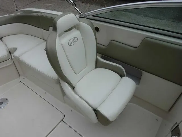 Slide: The Image of Sea Ray 260 Sundeck 2007 - 11