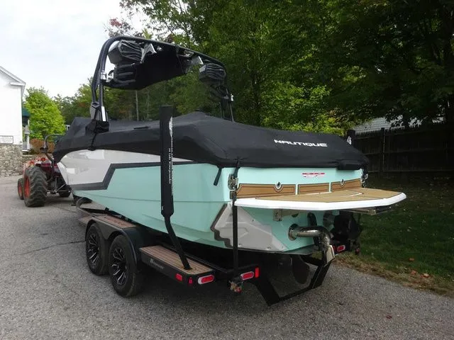 Slide: The Image of Nautique Super Air Nautique GS22 2025 - 3