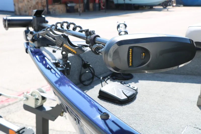 Slide: The Image of 2019 Tracker Pro Guide V-16 WT boat with PowerDrive trolling motor and Cannon rod holder. - 15