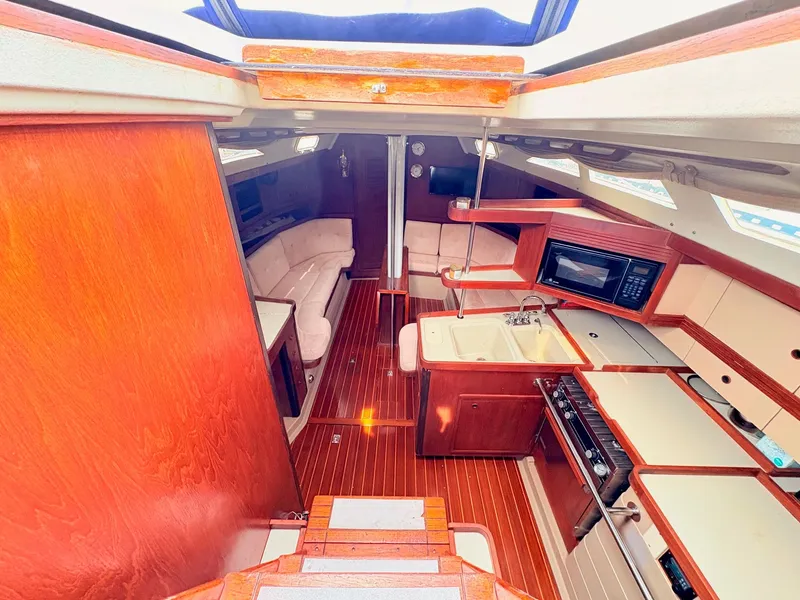 Slide: The Image of C&C 44 1989 - 19